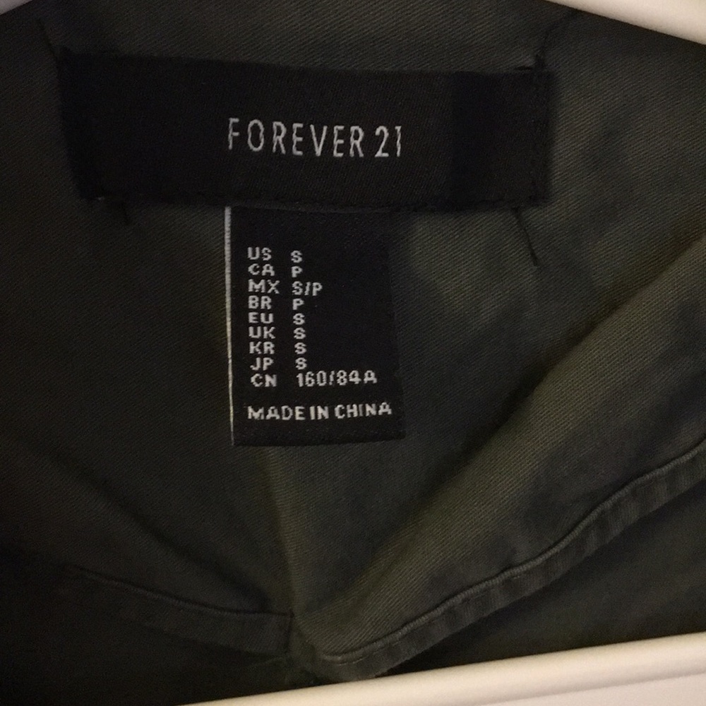 Cute Jacket - Picture 2 of 3